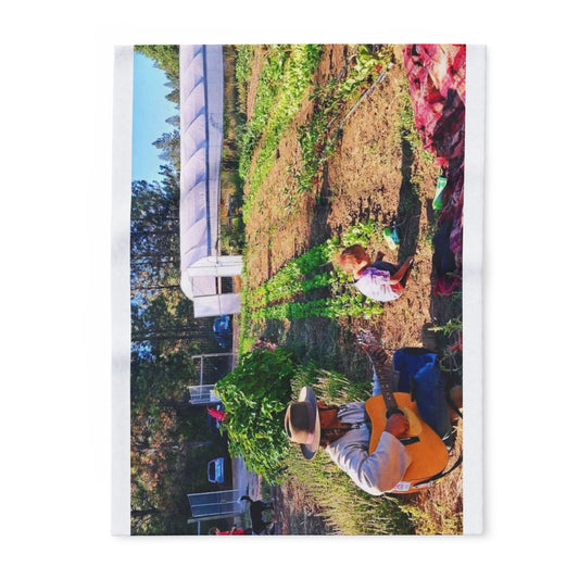 father and daughter in garden Fleece Blanket with Farm Life Design, Perfect for Home Decor, Gift for Nature Lovers, Travel Blanket, Summer Picnics, [...]